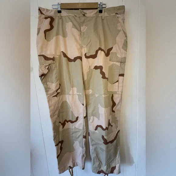 Vintage Desert Camo Cargo Pants
